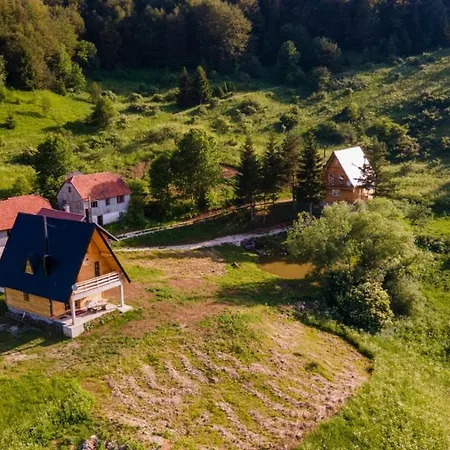 Domek alpejski Vikendica Dario *